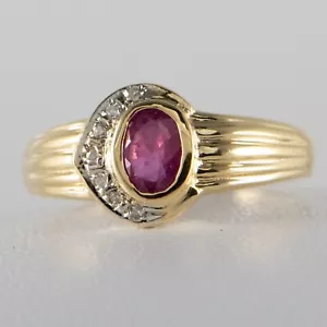 Neu-14K Damen RIng mit Rubin und kleinen Diamanten - Bild 1 von 16