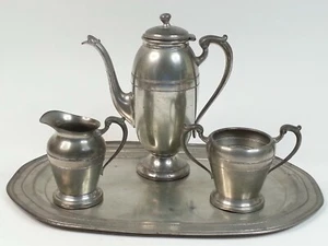 Bandeja de tetera artesanal plateada Silvercraft de peltre de colección de 4 piezas cafetera crema de azúcar - Imagen 1 de 12