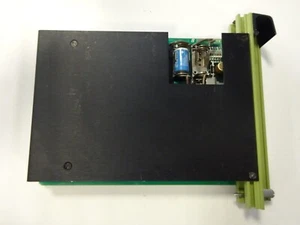5MVV8/3-0 APRIL Automate Programmable testé, révisé et garanti 6 mois - Bild 1 von 3