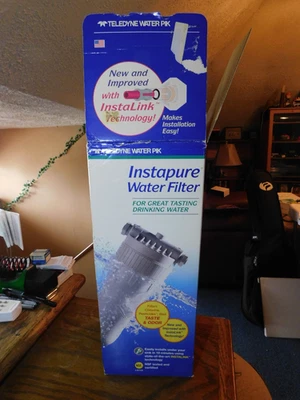 Teledyne Water Pik Instapure Water Filter Cartridge Model IF-10A - Image 1 of 4