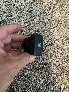 2012-2016 Honda CR-V CRV Tire Pressure Monitoring TPMS Warning Switch M24985 OEM - Picture 1 of 4