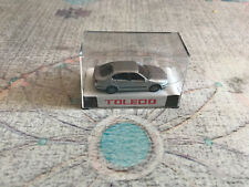 Voiture Miniature Seat Toledo AWM au 1/87 HO
