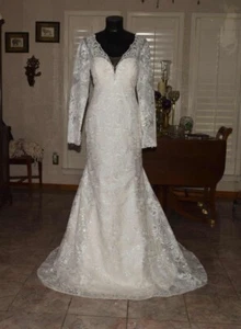 Monica Lorreti Bridal Gown Wedding Dress Size 10 Ivory Lace - Picture 1 of 10