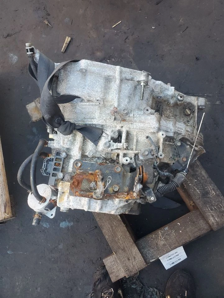 Used Automatic Transmission Assembly fits: 2014 Toyota Rav4 AT gasoline 4 cylind Foto 1 de 4