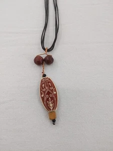 Colgante de madera de 17" granate  - Imagen 1 de 10