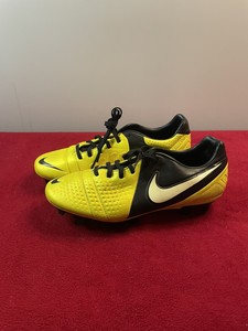nike tiempo negro y amarillo