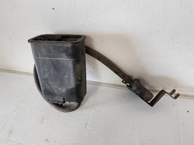 For 1997-2004 GMC Sonoma Vapor Canister SMP 1998 1999 2000 2001 2002 2003  Foto 1 de 4