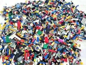 LEGO parts 3nd quality Bulk mixed lot, 5KG (incl package) - Picture 1 of 5
