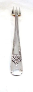 Oneida Vernon Silverplate 1938 LA ROSE Cocktail Fork(s) 6 1/8" - Picture 1 of 7