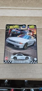 Hot Wheels Nissan Skyline GT-R (BNR32) Godzilla - Boulevard Premium - Picture 1 of 3
