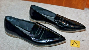 WORTHINGTON Ladies' Size 9 LOAFERS (Faux Leather - Black Pointed Toe) EUC - Picture 1 of 5