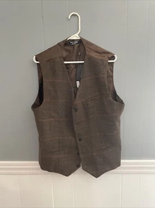 NWT Paul Jones Wool Blend Brown Tweed Academia Minimalist Waistcoat Vest L - Picture 1 of 5