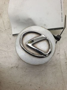 2006 LEXUS GS300 CENTER WHEEL CAP - Picture 1 of 12