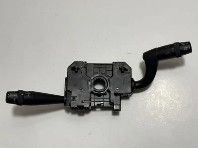 2015-2022 RAM PROMASTER 1500 VAN LIMPADOR DE SETA INTERRUPTOR DE CRUZEIRO FABRICANTE DE EQUIPAMENTO ORIGINAL P6TB16JXWAB - Imagem 1 de 4