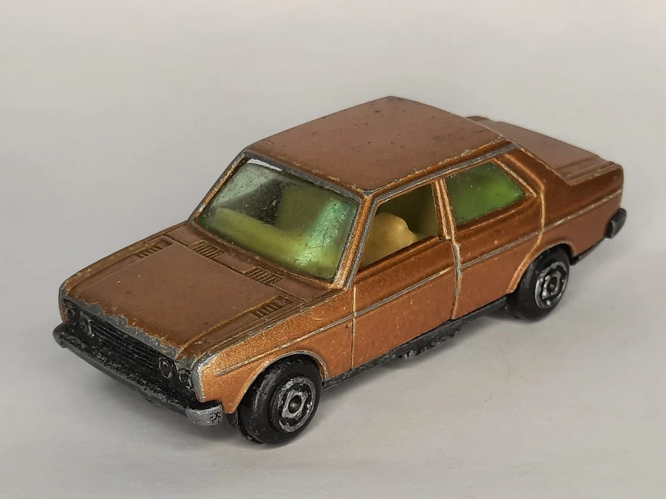 GUISVAL brown Seat 131 1/64 Made in Spain no Fiat vintage diecast rare car coche - Imagen 1 de 4
