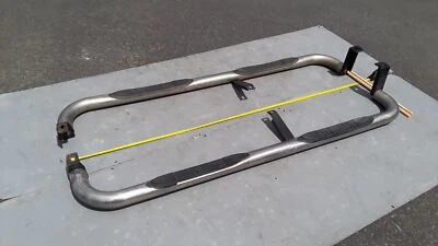 GMC SIERRA 3500HD 2007-2015 6,6 L estribo lateral Nerf OEM Foto 1 de 4