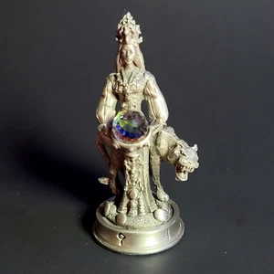 The Fantasy Of The Crystal - Danbury Mint Chess Piece - Rani The Fair Queen - Picture 1 of 2