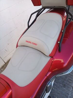 Cubierta de asiento antideslizante Honda Pacific Coast PC800 1989-1998 Top Sellerie HSDPC80 Foto 1 de 2