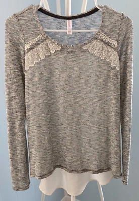 Blusa de mujer Xhilaration azul y blanco de encaje manga larga talla M Foto 1 de 4