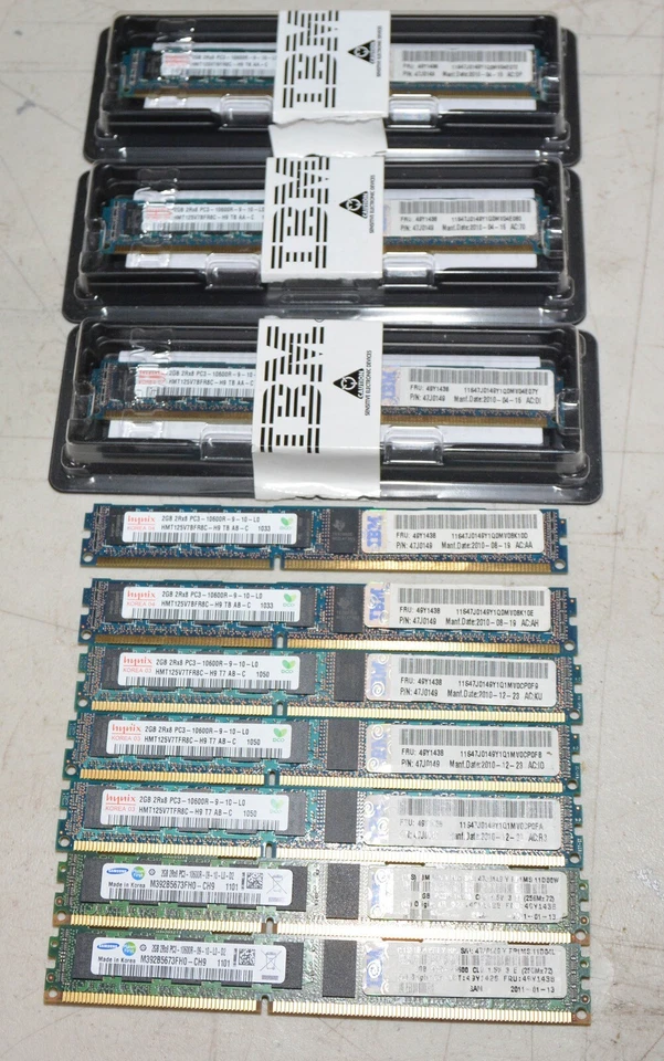 (10) IBM Hynix FRU: 49Y1438 2GB Low Profile Server DIMM Memory Module  - Image 1 of 1