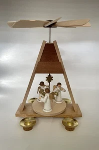 Verdadero Erzgebirgische hecho a mano Navidad ángeles portavelas alemán molino de viento - Imagen 1 de 19