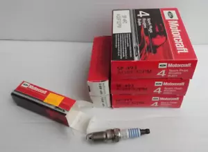 15 Pcs , Motorcraft SP-493 Platinum Spark Plug AGSF32PM - Picture 1 of 3