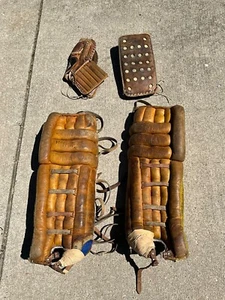 AWESOME VINTAGE KOHO AND COOPER LEATHER HOCKEY GOALIE GEAR PADS - Picture 1 of 24