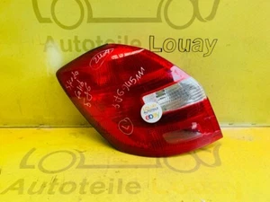 Piloto trasero original Skoda Fabia 5J6945111 - Imagen 1 de 10