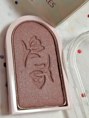 Polvo MARY KAY SUGARPLUM color de ojos perfecto nuevo en caja 0,09 oz./2,5 g 6621 retirado Foto 1 de 4