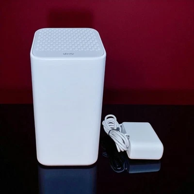 Comcast Xfinity XB7-T GIGABIT Modem WiFi Router with Power Cord Works Great - Image 1 of 4