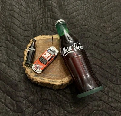 OSO POLAR COCA-COLA 2001 #20 TONY STEWART NASCAR EN BOTELLA Y MINI BOTELLA DE COCA-COLA Foto 1 de 4