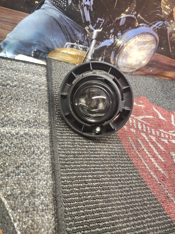 Conjunto de faros antiniebla delanteros GM 2005-2010 OEM 15162675 Foto 1 de 4