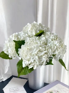 4 Stück Real Touch Weiße Hortensien Künstliche Blumen 20 Zoll Langer Stiel Faux... - Bild 1 von 9