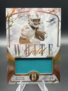 Estándar de oro Panini 2024 - oro blanco #WG-DAE De'Von Achane/299 (MEM) - Imagen 1 de 3