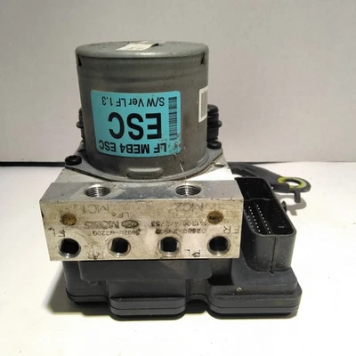 Módulo de control de bomba ABS Hyundai Sonata 2015-2015 LVFVR Foto 1 de 4