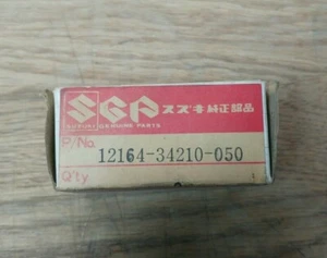 COJINETE SUZUKI 12164-34210-050, PIN MANIVELA GS650G - Imagen 1 de 3