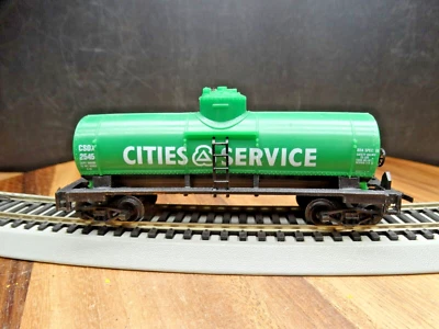 Life-Like HO Scale 34' Cities Service CSOX 2545 Single Dome Tanker - Image 1 of 4