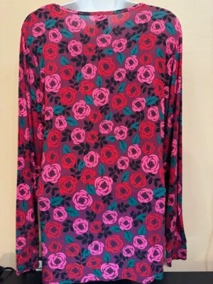 Z12409 Rosey Posey  Zoe+Chloe Silky Print Tee by WonderWink - Image 1 of 3