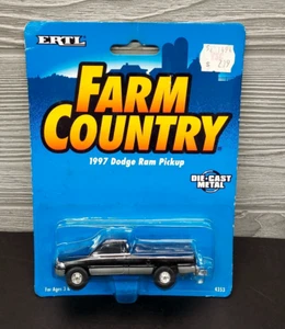 Ertl Farm Country 1997 Dodge Ram Pickup Truck 1:64 - Picture 1 of 3