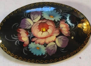 Russian, hand painted, lacquered, wooden,folk art, floral brooch , signed - Picture 1 of 3