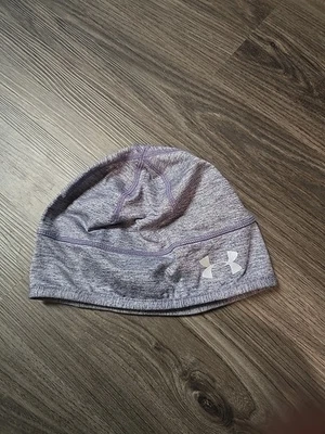 女式 Under Armour Storm Beanie 带马尾辫开口均码紫色  — 第 1/3 张图片