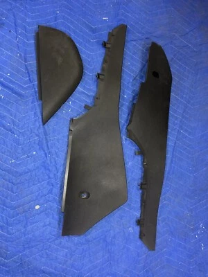 Volkswagen GTI MK6 2011 molduras interiores Foto 1 de 2