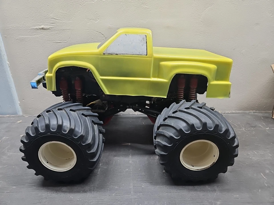 Parma?  1/10 scale  Chevy PU RC body Rare  Single Cab  Body Only - Image 1 of 4