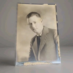 Vintage Found Photo Handsome Dapper Young Man Suit Tie Charming Clean Cut 3.5X5 - Picture 1 of 6