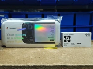 Valve Steam Deck OLED WHITE 1TB LIMITED EDITION Handheld Console *IN HAND* - Picture 1 of 15