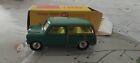 Dinky Toys no. 197 Morris Mini Traveller Woody Original England Made Model Car