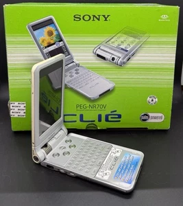 Sony Clie Handheld PDA PEG-NR70V Excellent Condition With Box And Accessories - Zdjęcie 1 z 8
