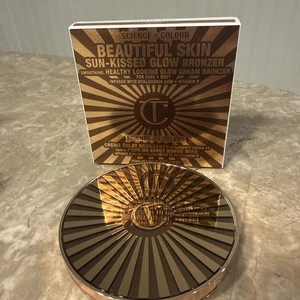 NEW IN BOX Charlotte Tilbury SUN KISSED GLOW BRONZER 3 Tan FULL SIZE Retail $58 - Picture 1 of 5