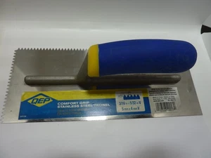 QEP Comfort Grip 3/16 Zoll x 5/32 Zoll V Edelstahlkelle NEU - Bild 1 von 4