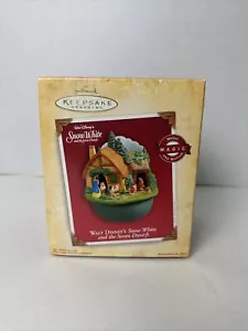 Hallmark Keepsake Ornament Snow White Seven Dwarfs Magic Sound Motion Disney - Picture 1 of 5